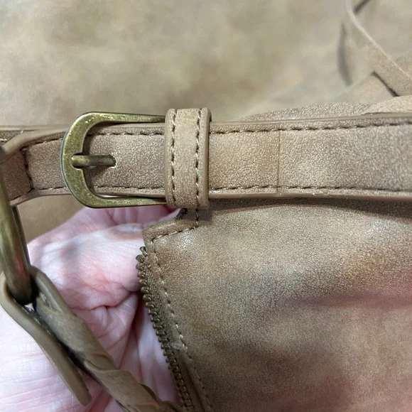 Jessica Simpson Brown Fringe Bag - Picture 9 of 11